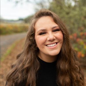 Meet your Posher, Megan